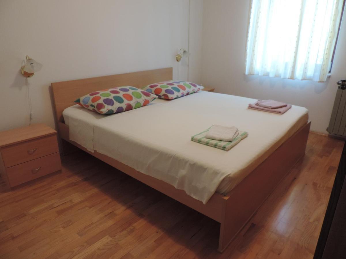 Apartmani Antica Cres Exterior foto